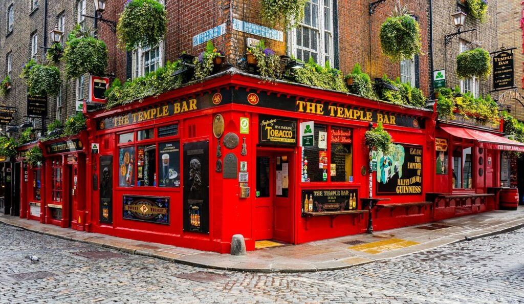 Temple Bar - jedna z ciekawszych atrakcji Dublina