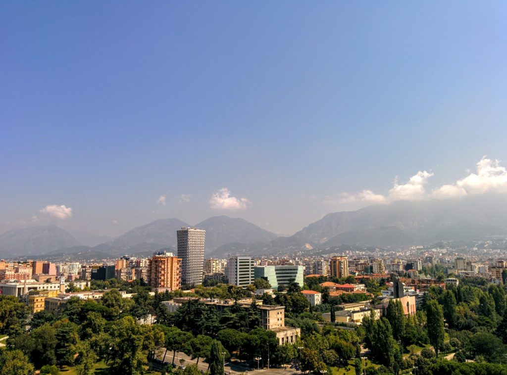 Albania samochodem - Tirana