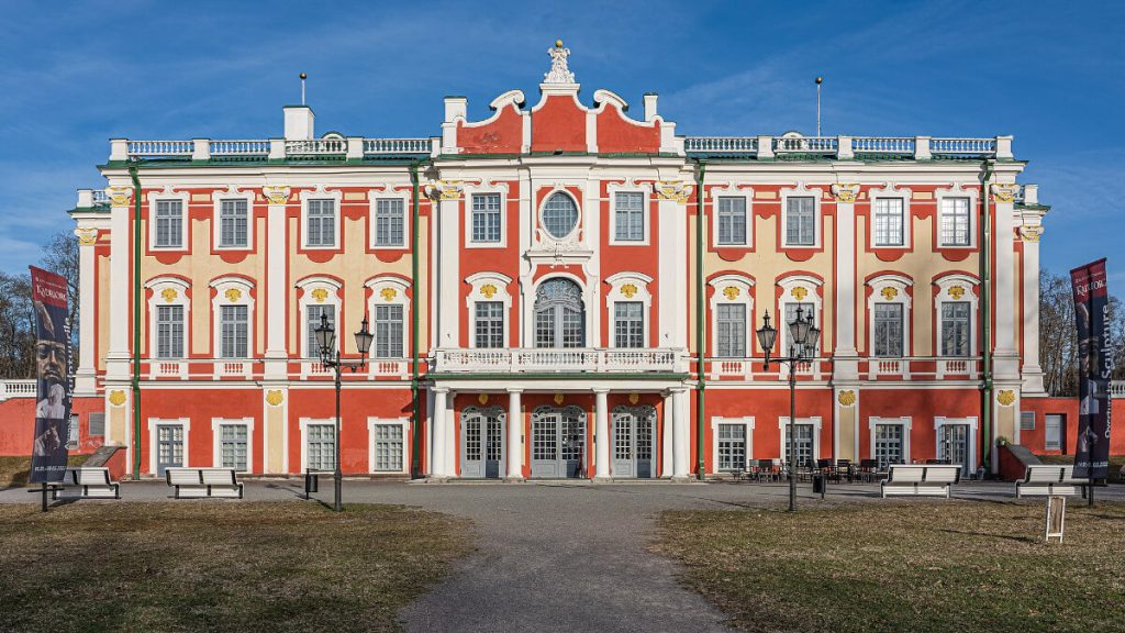 Pałac Kadriorg w Tallinie - zwiedzanie miasta.