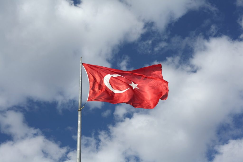 Turcja flaga - ceny w Turcji