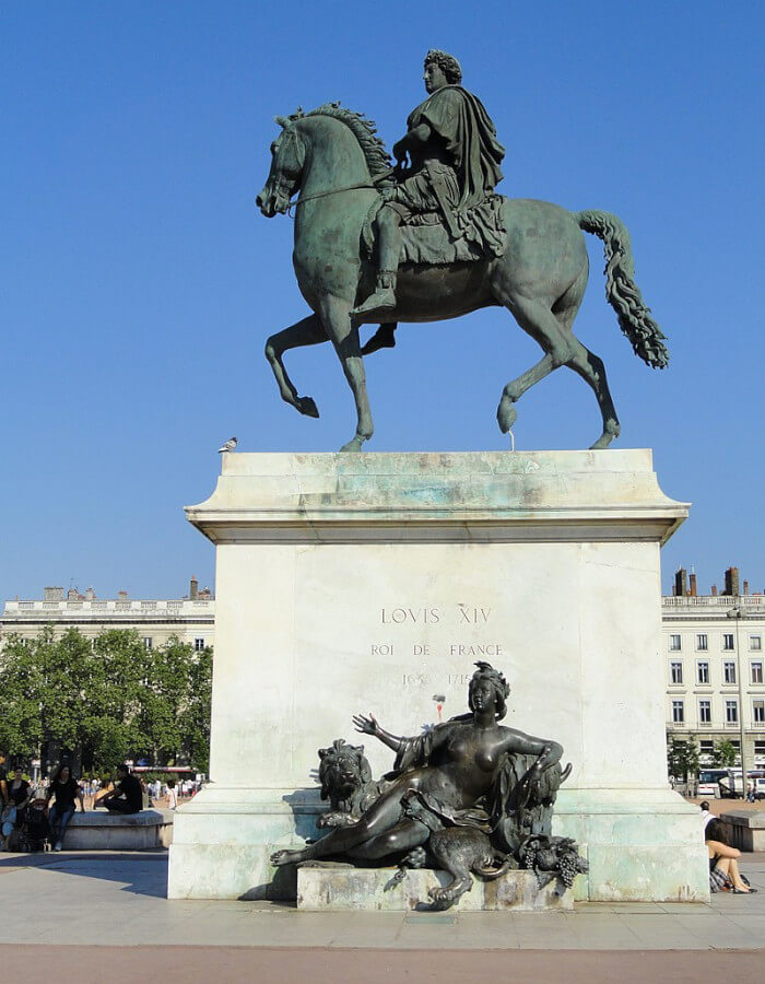 Place Bellecour - pomnik