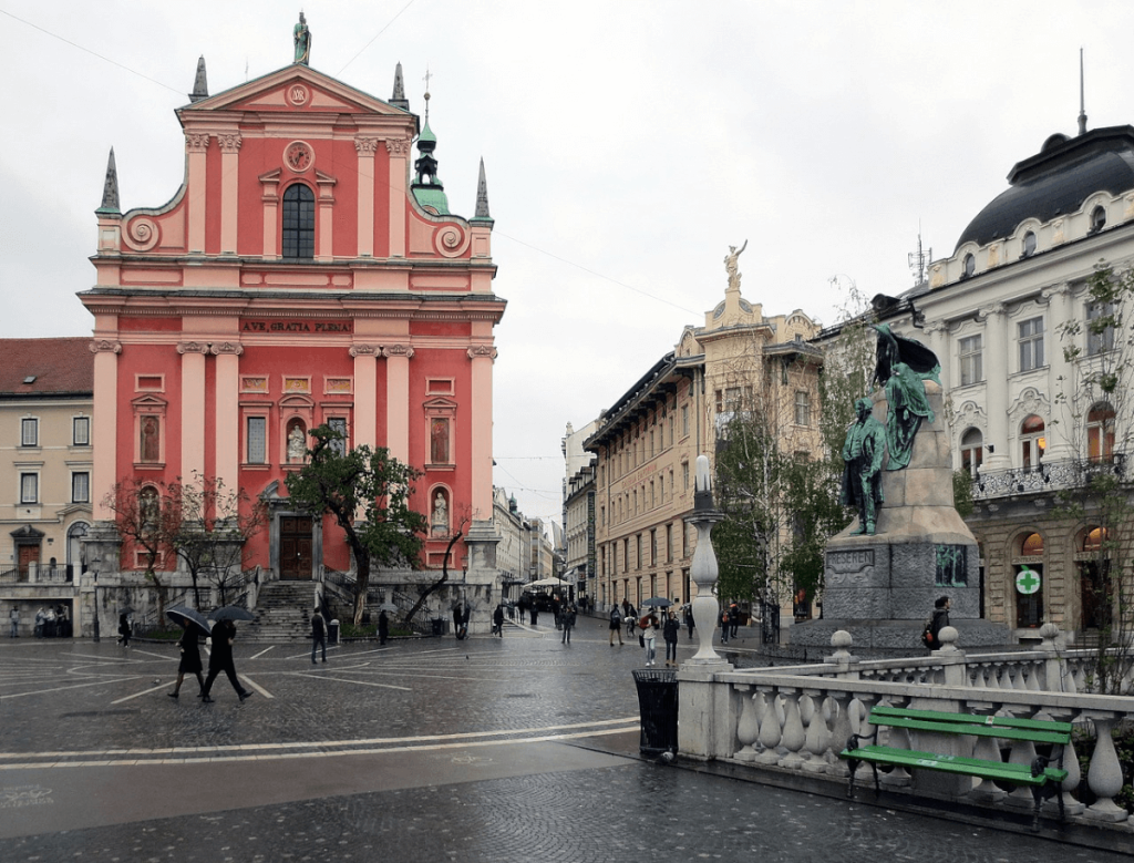 Plac Prešerena (Prešernov trg) w Lublanie