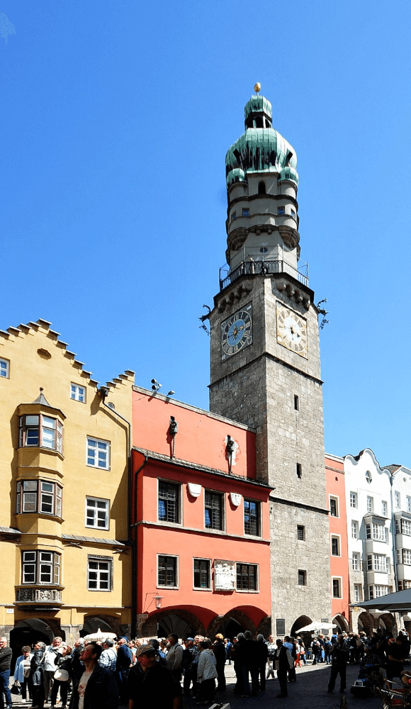 Wieża miejska (Stadtturm) w Innbrucku