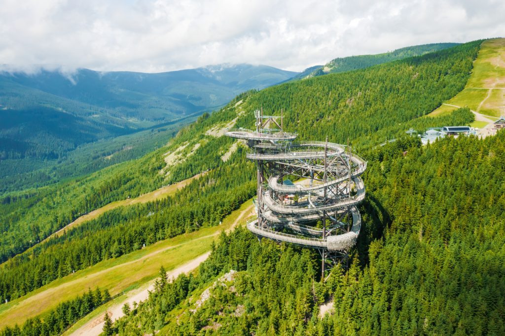 Wieże widokowe w Czechach – najciekawsze punkty widokowe. Lista i ceny